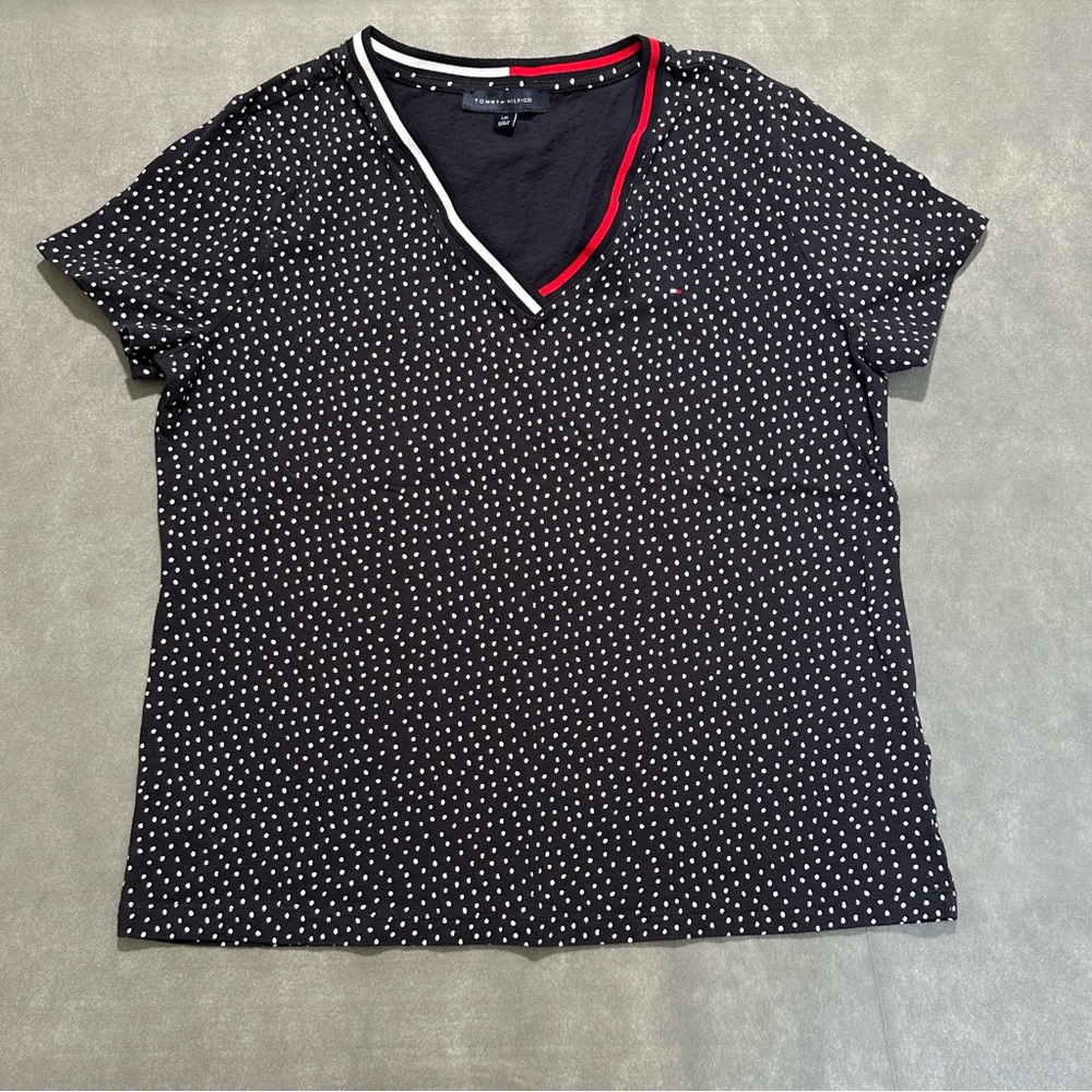 Tommy Hilfiger Navy Polka Dot V-Neck Tee Ribbed Trim Size L